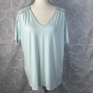 Chico’s ZENERGY Cold Shoulder Top – Size L